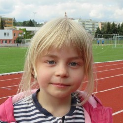 macurova-alice-2012.jpg